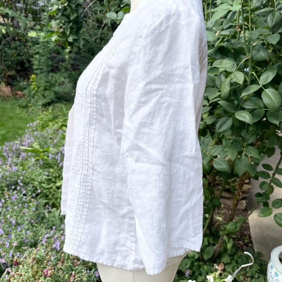 J.Jill Linen Button Down Blouse - Picture 6 of 8